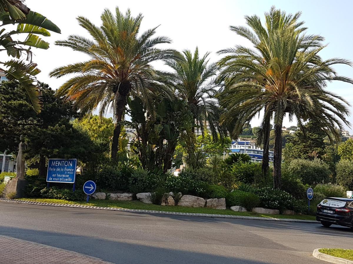 Charmant 2Pcs A 100 M De La Plage Au Calme Menton Buitenkant foto